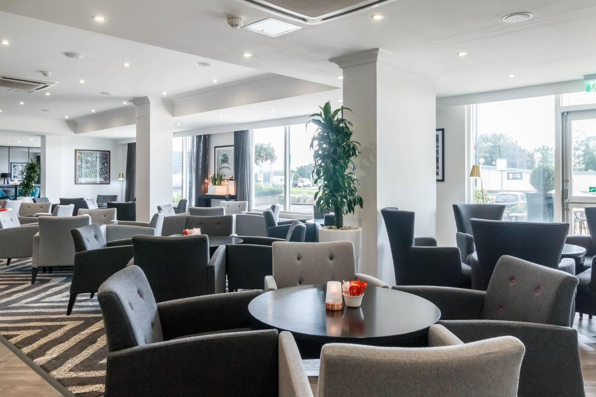 Garner Hotel Preston Samlesbury By Ihg Buitenkant foto