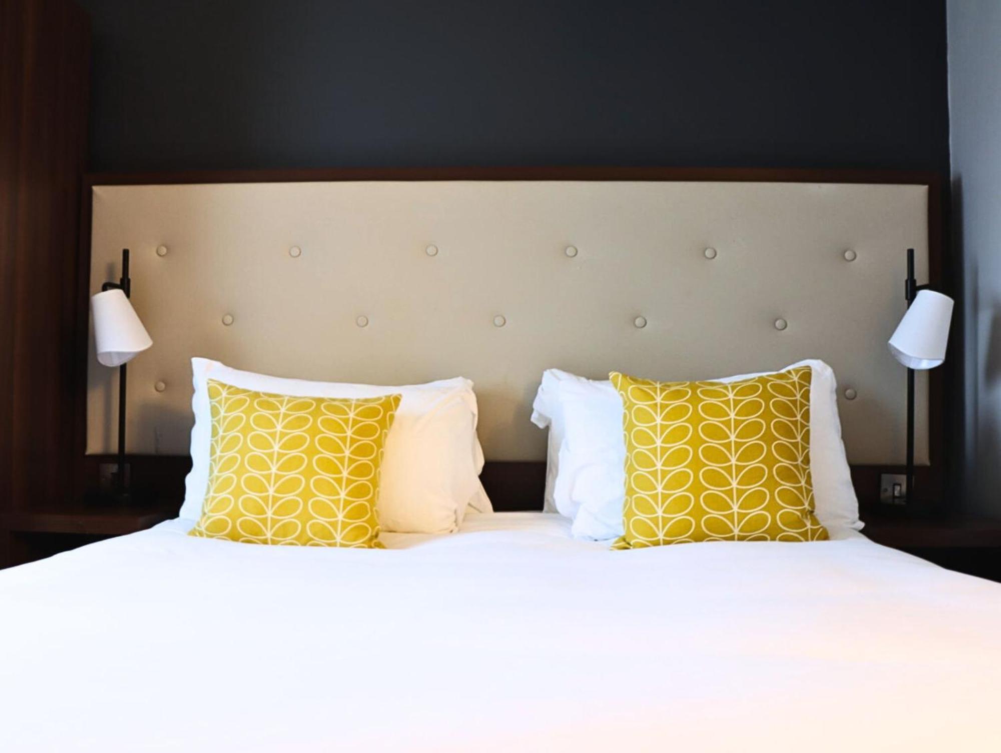 Garner Hotel Preston Samlesbury By Ihg Buitenkant foto